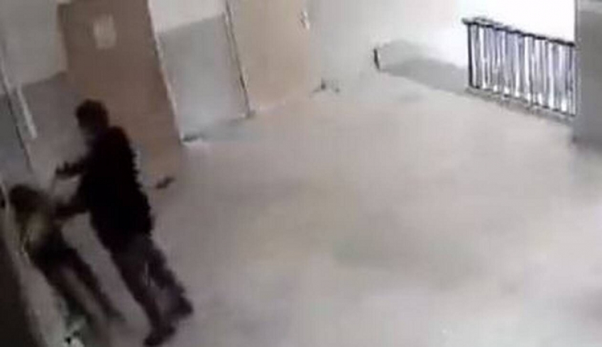 Σάλος στην Τουρκία με καθηγητή που ξυλοκόπησε με γροθιές και κλωτσιές μαθητή σε Λύκειο
