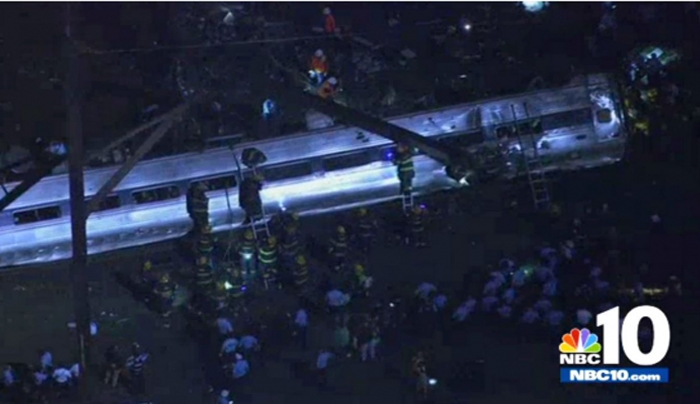 ΗΠΑ: Εκτροχιάστηκε τρένο – Δεκάδες τραυματίες - ΦΩΤΟ