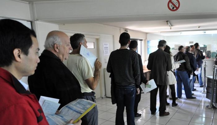 Τέλος οι πληρωμές με μετρητά στην εφορία για ποσά άνω των 100 ευρώ
