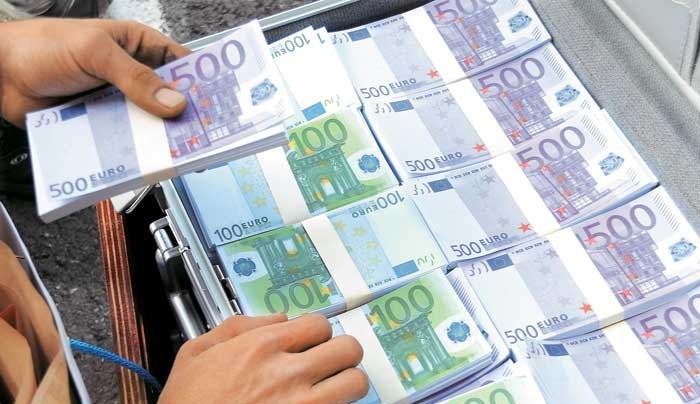 Δηλώστε και σώστε: Τελικές ρυθμίσεις για αδήλωτο χρήμα – Πόσα γλιτώνετε