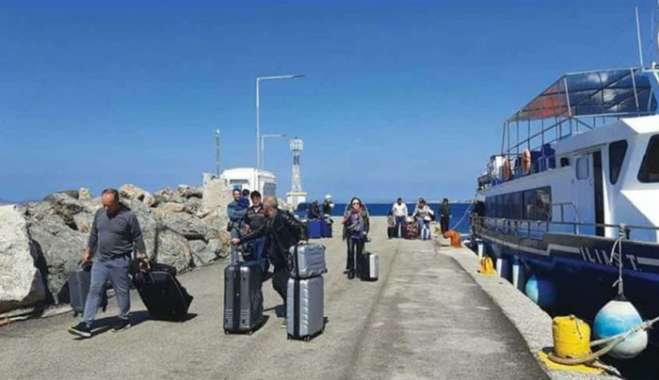 Προβλήματα στη σύνδεση Καλύμνου – Μαστιχαρίου: Χωρίς εισιτήρια επιβάτες και έντονη ανησυχία στον τουριστικό κλάδο