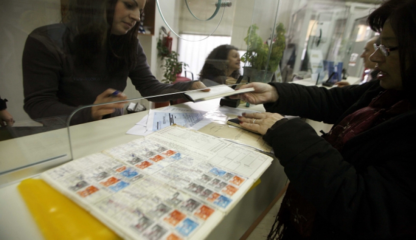 Τελευταία ευκαιρία για πρόωρη σύνταξη κάτω των 62 για 1 εκατ. παλαιούς ασφαλισμένους [αναλυτικοί πίνακες &amp; παραδείγματα]