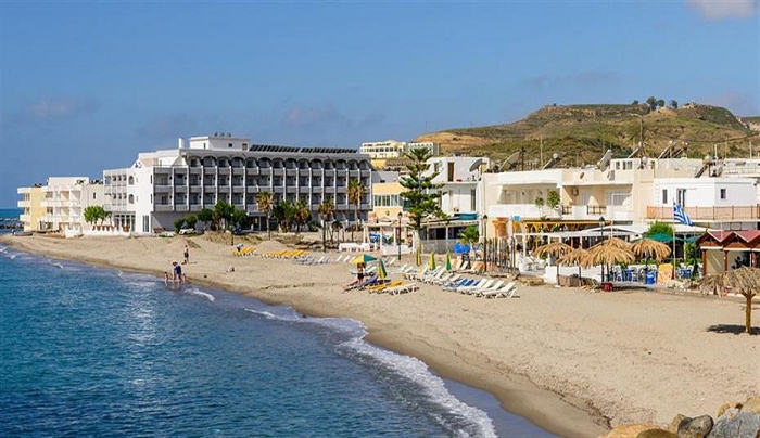 Μόλις 107.000 τουρίστες στην Ελλάδα τον Απρίλιο – Στα 43 εκατ. οι ταξιδιωτικές εισπράξεις