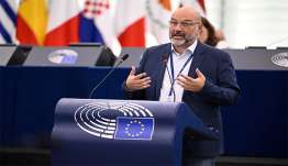 Σάκης Αρναούτογλου: Δύο χρόνια στην Ευρωβουλή με την Ελλάδα στο επίκεντρο - Φέρνοντας την Περιφέρεια πιο κοντά στις Βρυξέλλες.