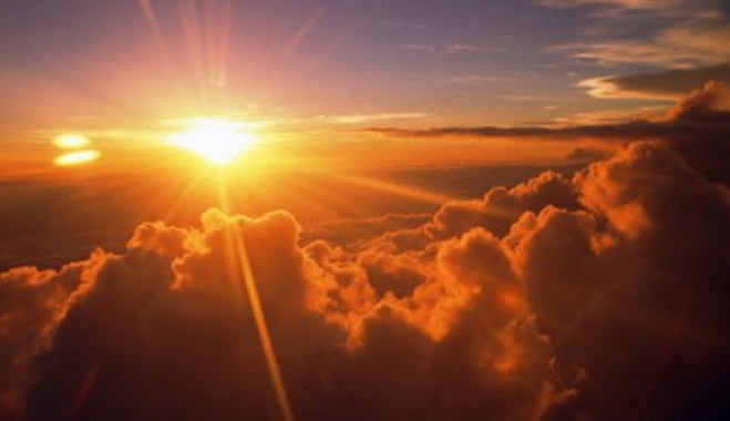 Ένας ουρανός με πέντε ήλιους