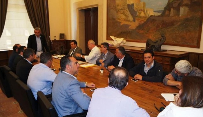 Απάντηση του Περιφερειάρχη Νοτίου Αιγαίου κ. Γ. Χατζημάρκου στον βουλευτή Δωδ/σου Νεκτάριο Σαντορινιό