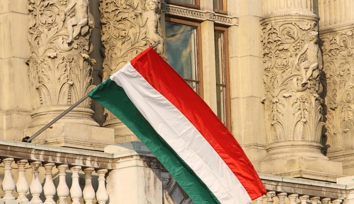Δημοψήφισμα στην Ουγγαρία για τη μετεγκατάσταση των προσφύγων στην ΕΕ