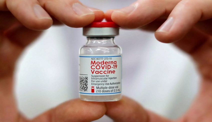 Κορονοϊός – Εμβόλιο Moderna: Πότε θα αρχίσει να χορηγείται στην Ελλάδα η τρίτη δόση