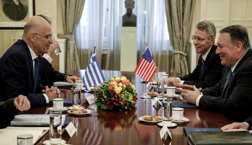 Κρίση στη Μεσόγειο: Διπλωματικό «σκάκι» της Ελλάδας απέναντι στις τουρκικές προκλήσεις - Τι θα ζητήσει από Πομπέο και ΕΕ