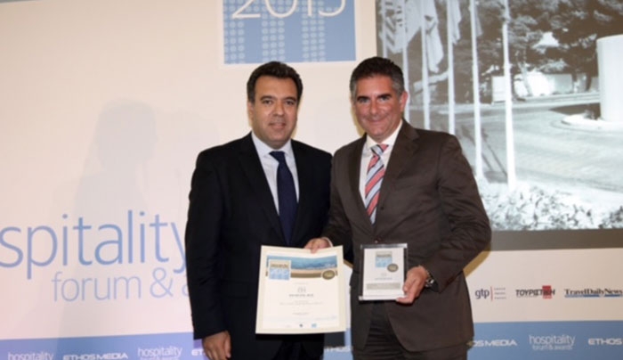 Ο επικεφαλής του Τομέα Τουρισμού της Ν.Δ κ. Μάνος Κόνσολας στην απονομή των Hospitality Awards 2015