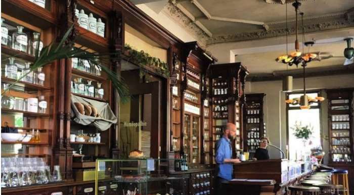 Υπό την απειλή λουκέτου εστιατόρια, μπαρ και καφέ στη Γερμανία
