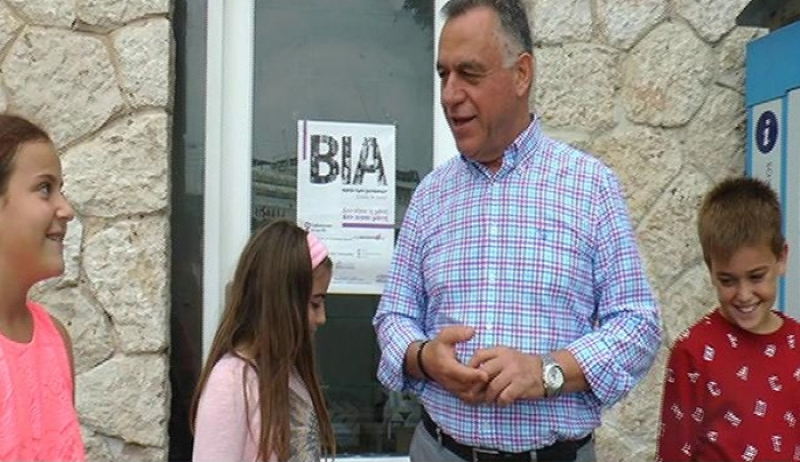 ΒΙΝΤΕΟ Η παράδοση των 4 ποδηλάτων που κληρώθηκαν στη γιορτή της Ανακύκλωσης από το Δήμαρχο Κω στα παιδιά