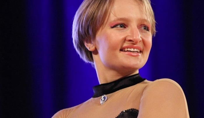 Η κόρη του Πούτιν χορεύτρια! Με άλλο όνομα σε διαγωνισμό χορού (Βίντεο)