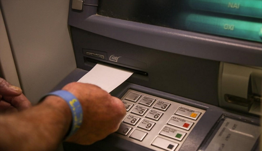 Επίδομα 534 ευρώ: Tι θα γίνει με τους εργαζόμενους στον τουριστικό τομέα - Τι ισχύει για όσους δεν επαναπροσληφούν