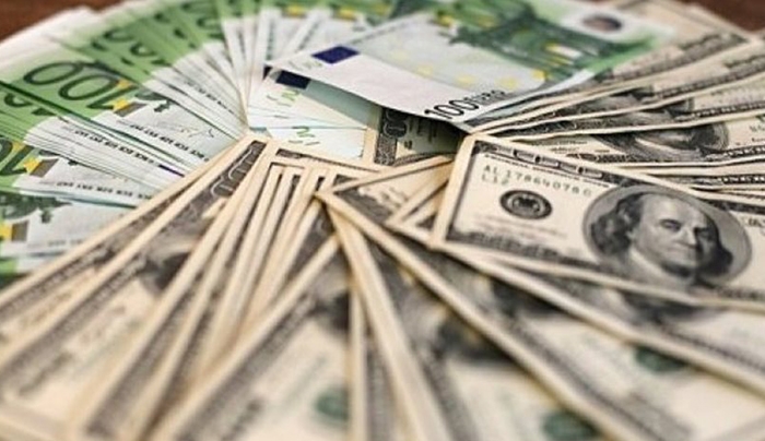 Κατέρρευσε το ευρώ μετά το «ναύαγιο» του Eurogroup