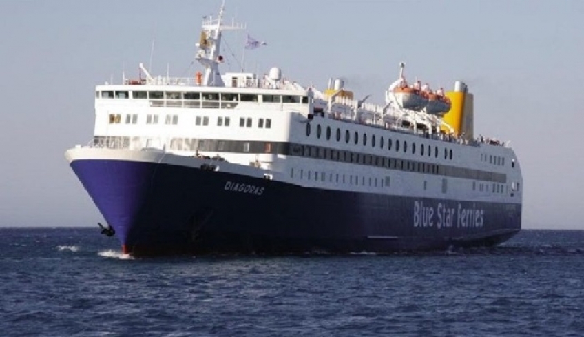 To πλοίο «Διαγόρας» προσέκρουσε στο λιμάνι της Χίου