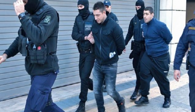 Δολοφονία Τοπαλούδη - Μητέρα Αλβανού: «Μακάρι να είχε πέσει μαζί με την Ελένη και ο γιος μου» (βίντεο)