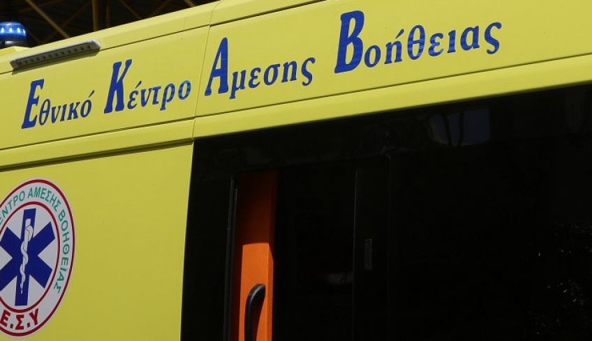 Μάχη για τη ζωή του δίνει 35χρονος στην Κρήτη -  Bρέθηκε αιμόφυρτος σε δρόμο