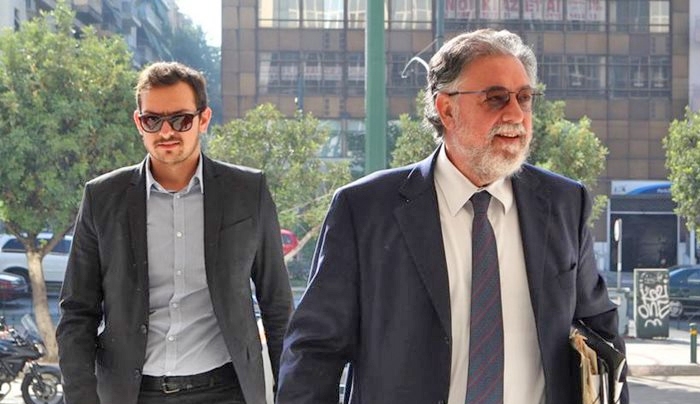 Πανούσης: Δεν πίστευα ότι μια κυβέρνηση της Αριστεράς έχει «αυλή» και «στρατό»