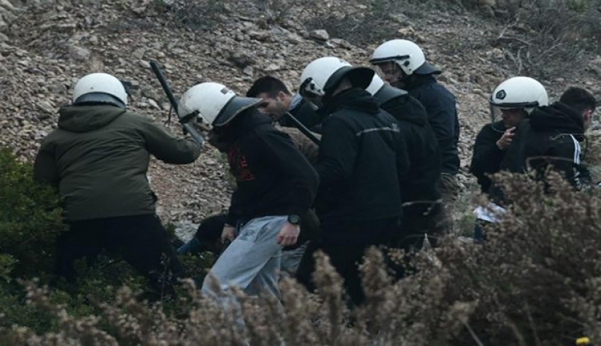 ΕΔΕ για τη συμπεριφορά αστυνομικών σε Χίο, Λέσβο (Video)