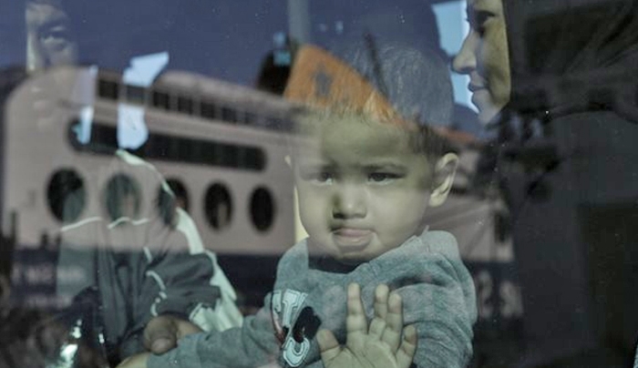 4000 (!!!) πρόσφυγες αναμένονται στο λιμάνι του Πειραιά