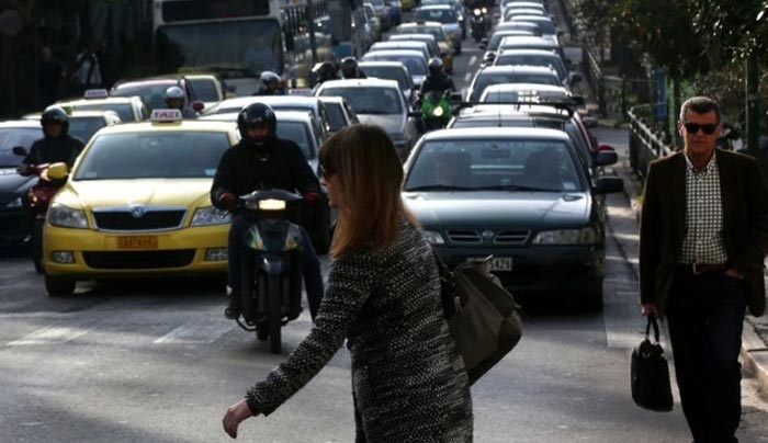 Σε ισχύ αναδρομικά τα τέλη κυκλοφορίας 2017 με το μήνα - Παραδείγματα