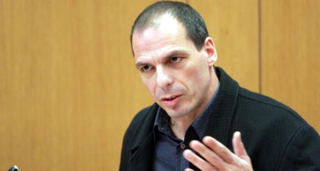 O Βαρουφάκης διαψεύδει Σαμαρά για το πρωτογενές πλεόνασμα