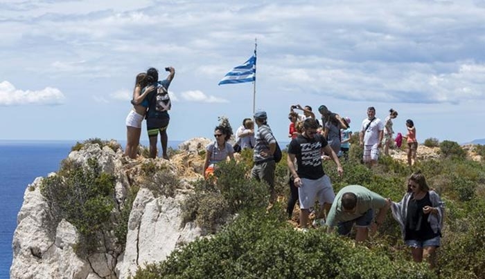 Η Ελλάδα κυνηγάει την 10άδα του παγκόσμιου τουρισμού