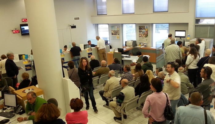 Πως θα διασωθούν οι τράπεζες χωρίς κούρεμα στις καταθέσεις