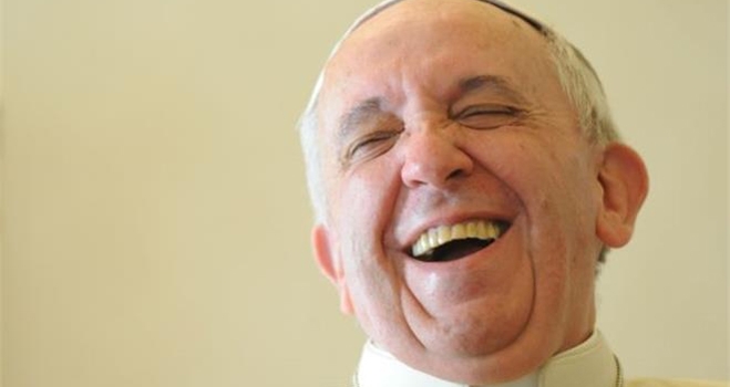 Esquire: Ο Πάπας Φραγκίσκος «πιο καλοντυμένος άνδρας της χρονιάς»