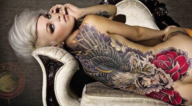 Οι άγνωστοι κίνδυνοι από τα τατουάζ, για τους οποίους δεν μιλάει κανείς