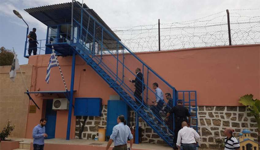 Αθίγγανος δικάζεται για πρόκληση θανατηφόρας σωματικής βλάβης σε συγκρατούμενό του στις φυλακές της Κω
