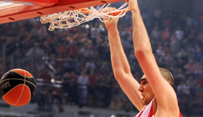 Μεγάλος νικητής ο Ολυμπιακός με 64-62 επί του Παναθηναϊκού – Στο 2-1 η σειρά των Playoff