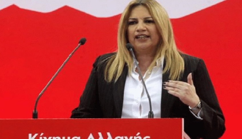 Γεννηματά: Καλώ τον ελληνικό λαό να γυρίσει την πλάτη σε ΣΥΡΙΖΑ και ΝΔ