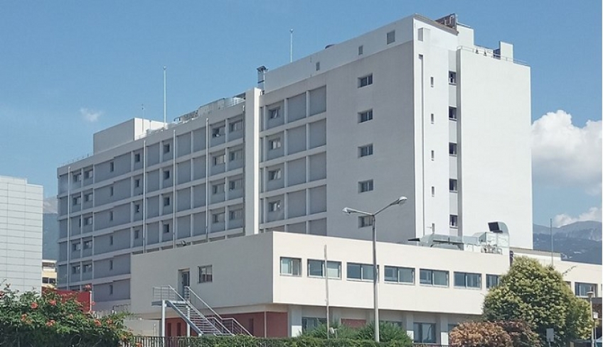 Πάτρα: Δυσαρέσκεια Θεοδωρίδου για τους ανεμβολίαστους υγειονομικούς που κόλλησαν στον "Άγιο Ανδρέα"