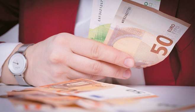 ΑΑΔΕ: Ψηφιακό «κόσκινο» στις καταθέσεις – Ποιοι βρίσκονται στο στόχαστρο