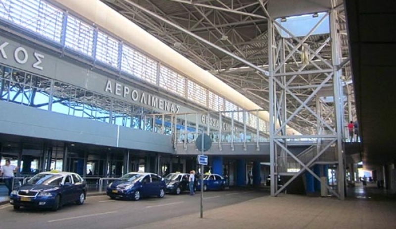 Συλλήψεις σε ελληνικά αεροδρόμια για απάτες στα online εισιτήρια