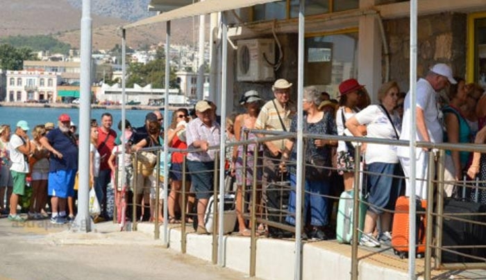 Χίος: Φιλί της ζωής για τον τουρισμό από την Τουρκία
