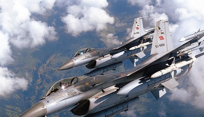 Ρεσιτάλ προκλητικότητας από την Αγκυρα με «εισβολή» οπλισμένων F-16