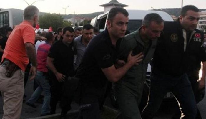 Συνεχίζονται οι διώξεις στην Τουρκία - Εκδόθηκαν άλλα 400 εντάλματα σύλληψης
