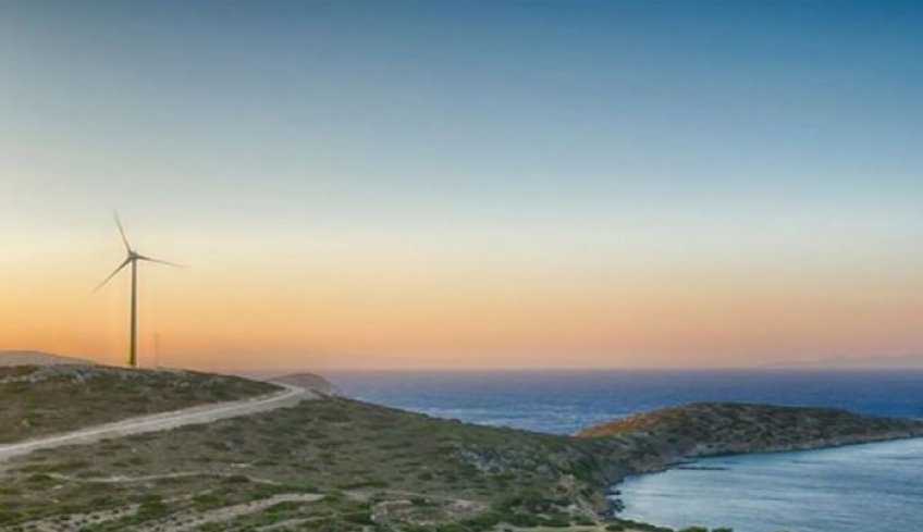 Τα πράσινα νησιά «κράχτες» για τις βιώσιμες επενδύσεις – Δρομολογούνται δράσεις σε 40 μικρά ελληνικά νησιά