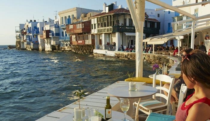 Έρευνα: Τα ελληνικά νησιά κορυφαίος προορισμός στον κόσμο για μοναχικά ταξίδια