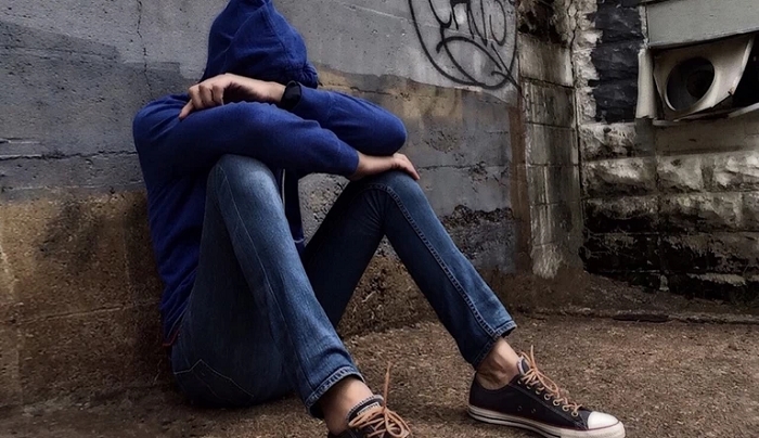 Άγριο bullying στην Τροιζηνία: Ανάγκασαν 13χρονο να πηδήξει από κοντέινερ - Οι απειλές και τα χρήματα που του έπαιρναν