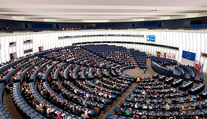 Το κουαρτέτο συν το Ευρωπαϊκό Κοινοβούλιο θα επιτηρούν την Ελλάδα