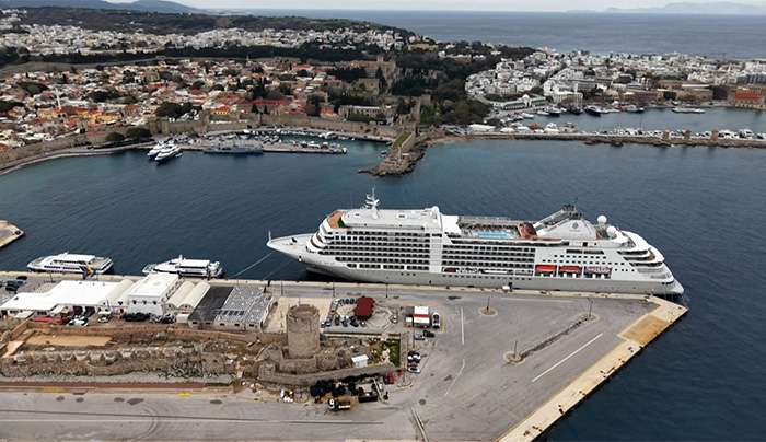 «ΟΠΟΥ ΥΠΑΡΧΕΙ ΕΛΛΑΔΑ»  Η ΕΒΔΟΜΑΔΑ ΟΛΟΚΛΗΡΩΝΕΤΑΙ ΣΤΗ ΡΟΔΟ Σήμερα στις 15.00, στον ΣΚΑΪ