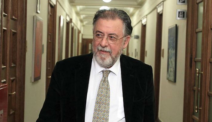 Ο ΣΥΡΙΖΑ «χτυπά» τον Πανούση, αλλά ο Τσίπρας του έδωσε και την ΕΥΠ