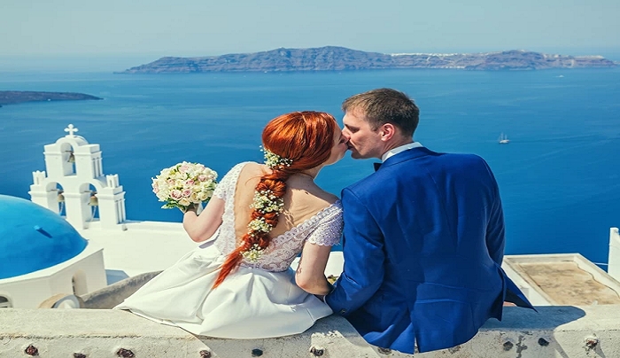 Οι επιπτώσεις της πανδημίας σε γάμους και γεννήσεις στην Ελλάδα