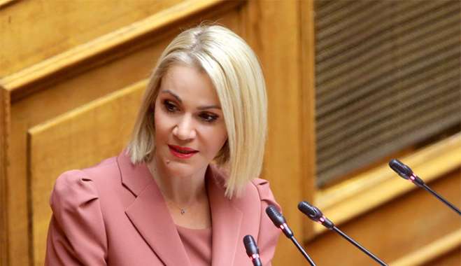 Στη Βουλή από τη Μίκα Ιατρίδη το αίτημα για νέα ακτοπλοϊκή γραμμή που ενώνει Κυκλάδες και Δωδεκάνησα, κατόπιν ψηφίσματος της ΠΕΔ Νοτίου Αιγαίου.