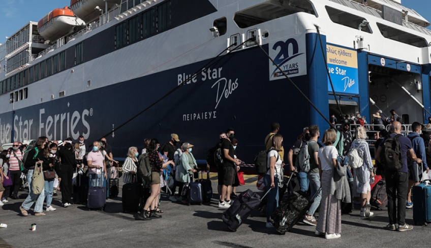 Ταξίδι με πλοίο: Αυτά τα έγγραφα χρειάζονται -Πόση ώρα νωρίτερα στα λιμάνια