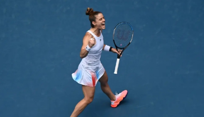 Δύσκολη πρόκριση για την Σάκκαρη στο Australian Open: Νίκησε με 2-0 την Τατιάνα Μαρία - Δείτε βίντεο